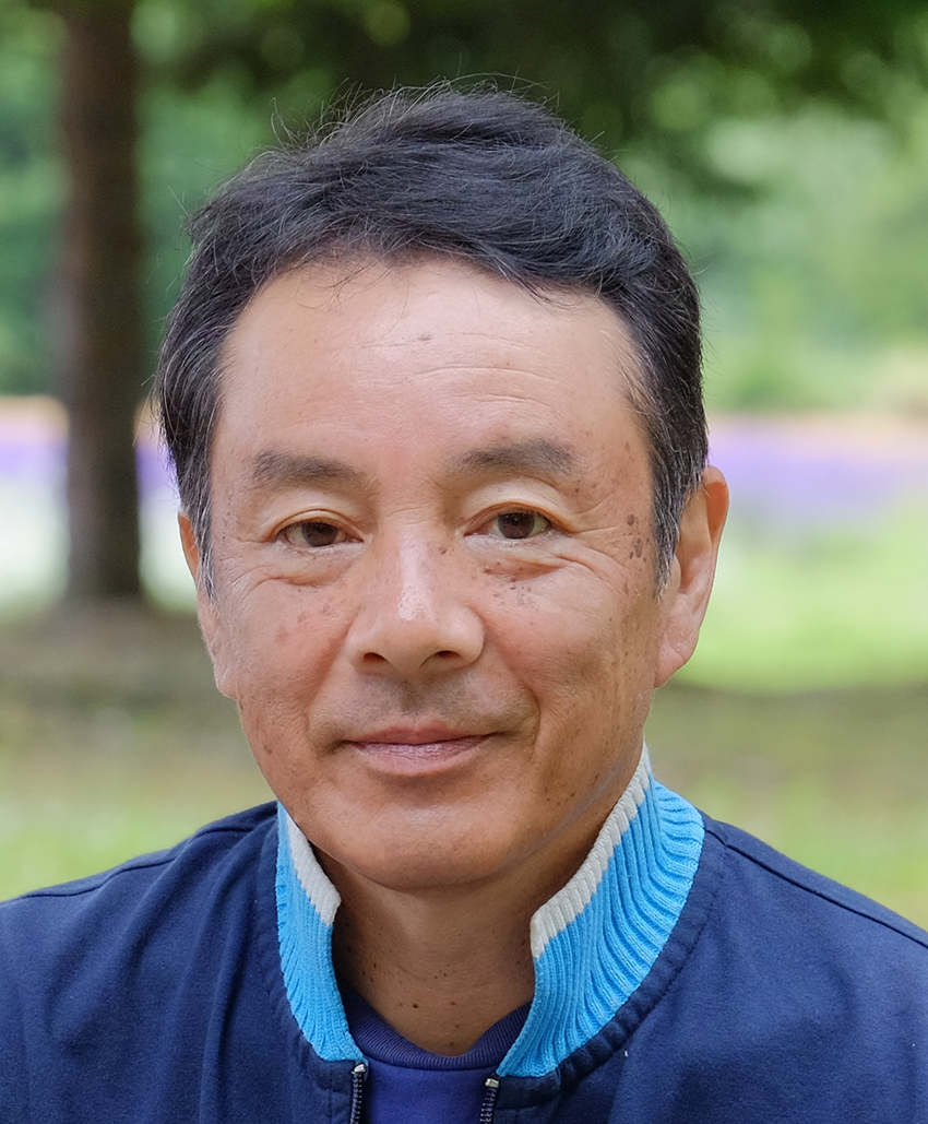 前田晃